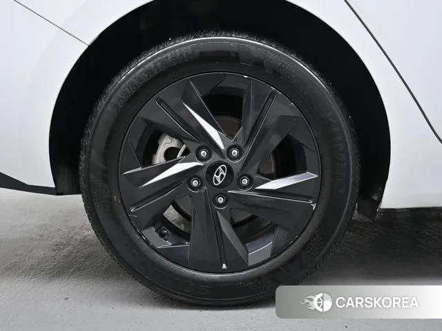 Hyundai Avante (CN7) id 3401077 из Кореи 15