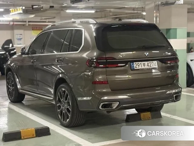 BMW X7 (G07) 2024 Коричневый из Кореи, фото 5