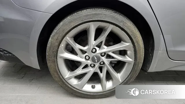 Genesis The New G70 id 3772117 из Кореи 15