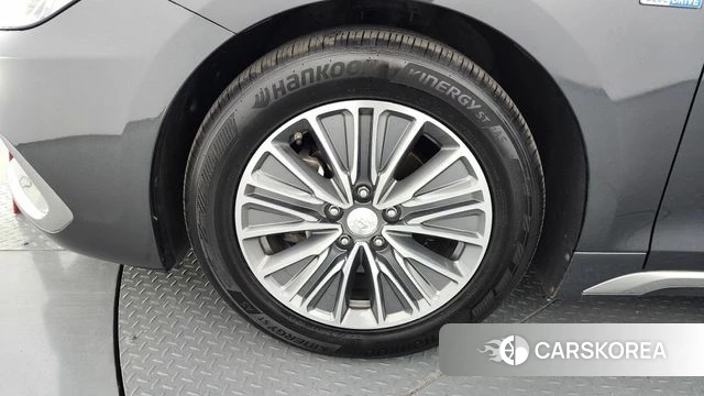 Hyundai Grandeur IG Hybrid id 4225448 из Кореи 27