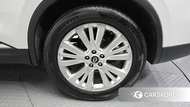 Renault Korea (Samsung) The New QM6 id 4712365 из Кореи 15