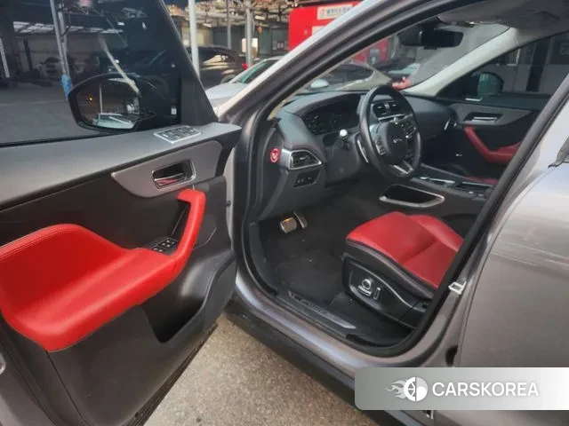 Jaguar F-PACE id 3402544 из Кореи 13