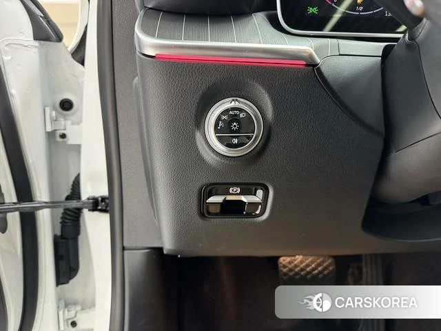 Mercedes-Benz Class C id 4258060 из Китая 12