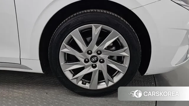 Hyundai The New Grandeur IG Hybrid id 3044922 из Кореи 15