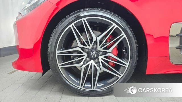 Kia Stinger Meister id 3878386 из Кореи 15