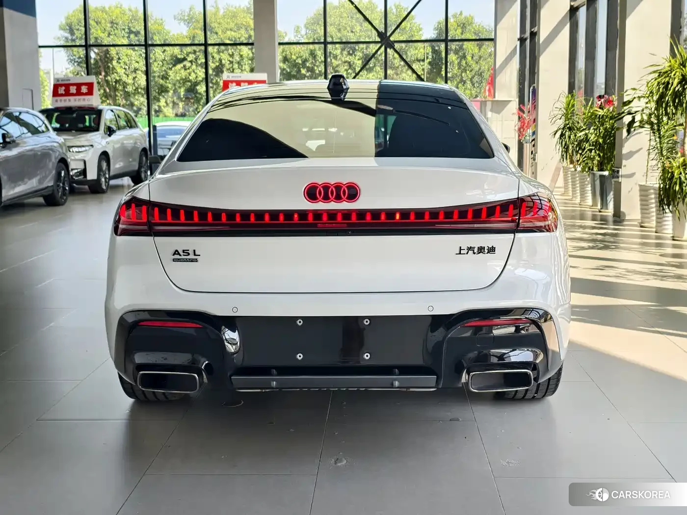 Audi A5L id 4589162 из Китая 11