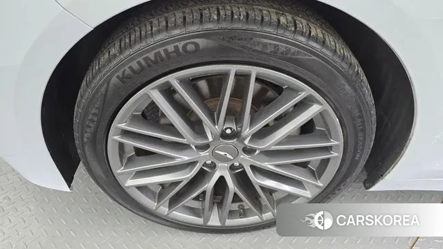 Genesis G70 id 3085589 из Кореи 15