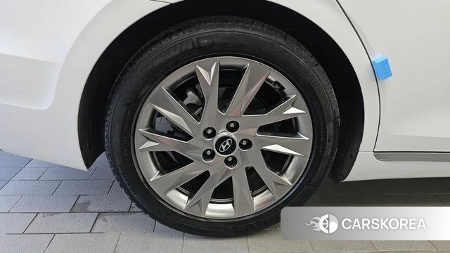Hyundai The New Grandeur IG Hybrid id 4434364 из Кореи 28