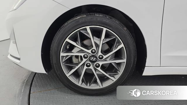 Hyundai The New Avante AD id 4647467 из Кореи 15