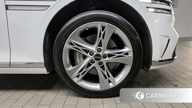 Genesis G90 (RS4) id 3132595 из Кореи 15