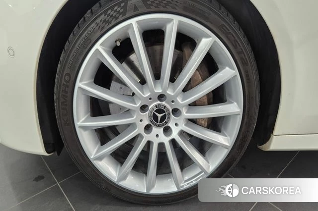 Mercedes-Benz E-Class W213 id 4722633 из Кореи 13