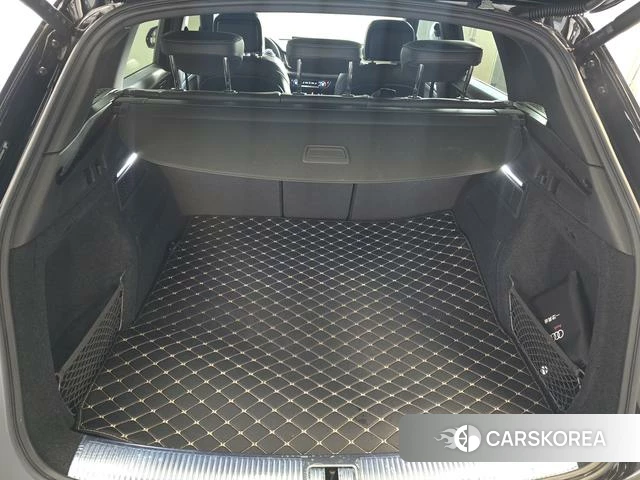 Audi Q5L id 4275710 из Китая 11