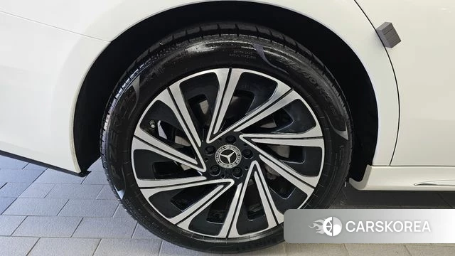 Mercedes-Benz E-Class W214 id 4706183 из Кореи 29