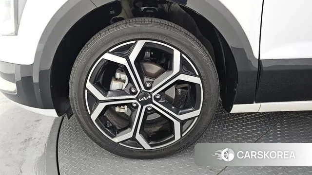 Kia Di Ol Nu Niro id 3690367 из Кореи 15