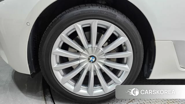BMW 6 Series GT (G32) id 4893183 из Кореи 31