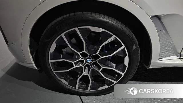 BMW X7 (G07) id 3939906 из Кореи 15