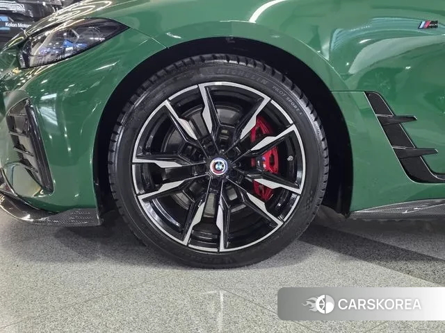 BMW i4 id 3706918 из Кореи 15