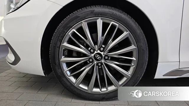 Hyundai Grandeur IG id 3429468 из Кореи 15