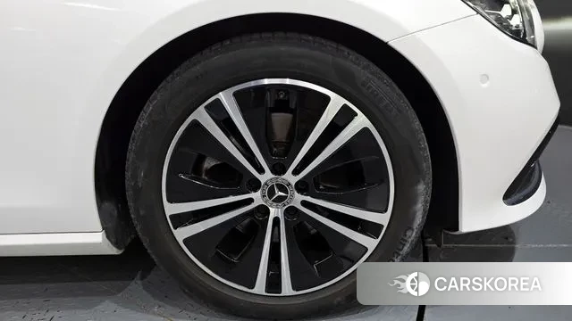 Mercedes-Benz E-Class W213 id 3282192 из Кореи 15