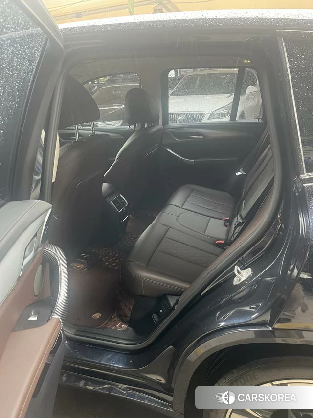 BMW iX3 2022 Черный из Китая, фото 5