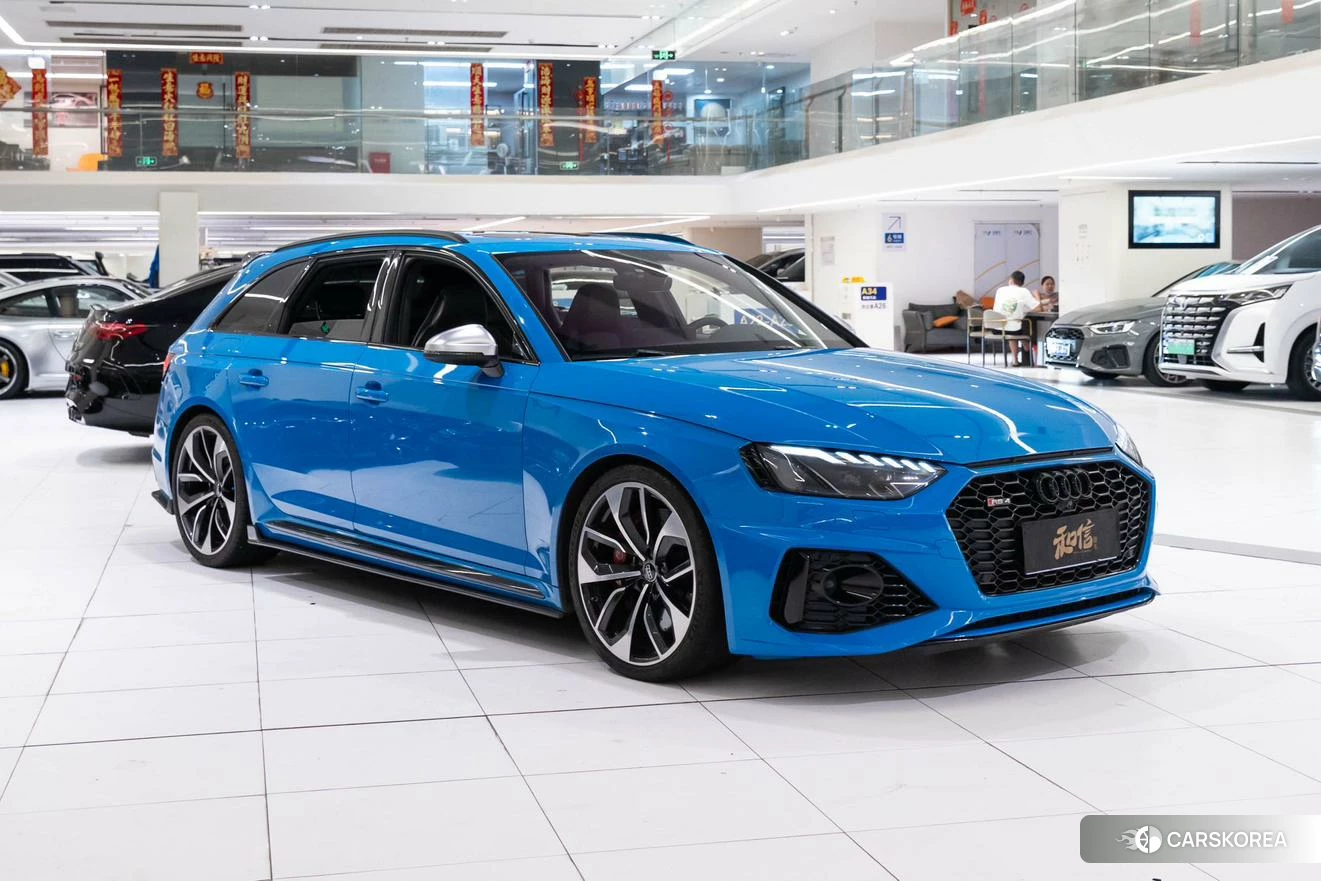 Audi RS 4 2020 Синий из Китая, фото 5