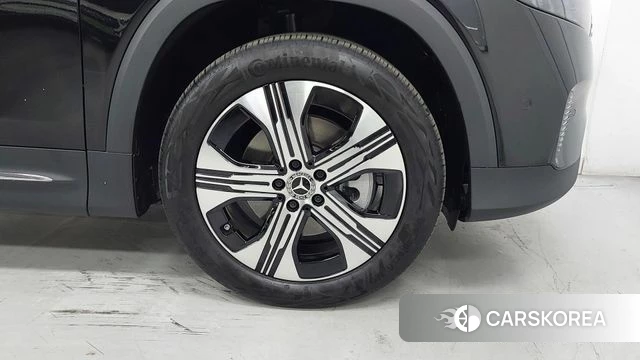 Mercedes-Benz EQB X243 id 4533018 из Кореи 15