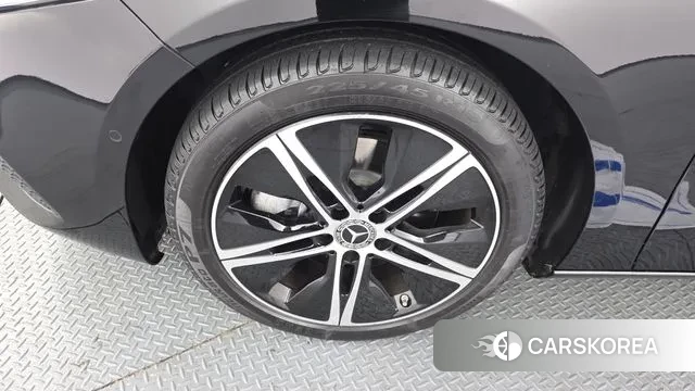 Mercedes-Benz A-Class W177 id 3653870 из Кореи 15