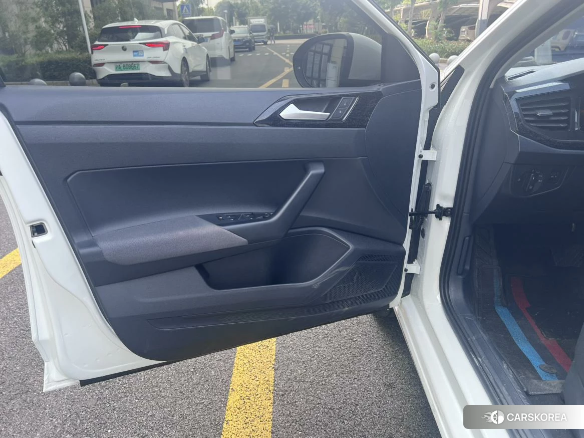 Volkswagen Lavida id 4512395 из Китая 9