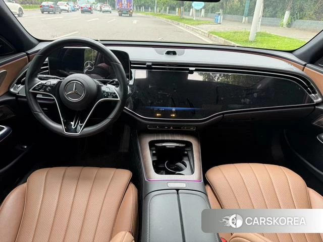 Mercedes-Benz E-class 2024 Черный из Китая, фото 5