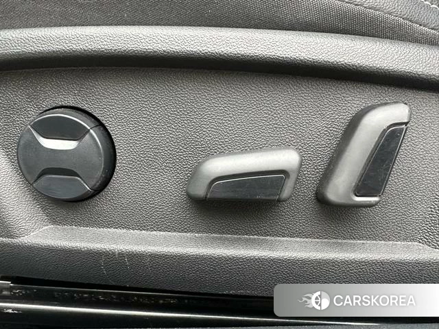Volkswagen Passat id 4218224 из Китая 11