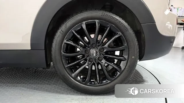 Mini Cooper Clubman id 3059326 из Кореи 15