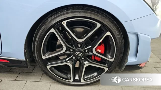 Hyundai Veloster (JS) id 3417945 из Кореи 15