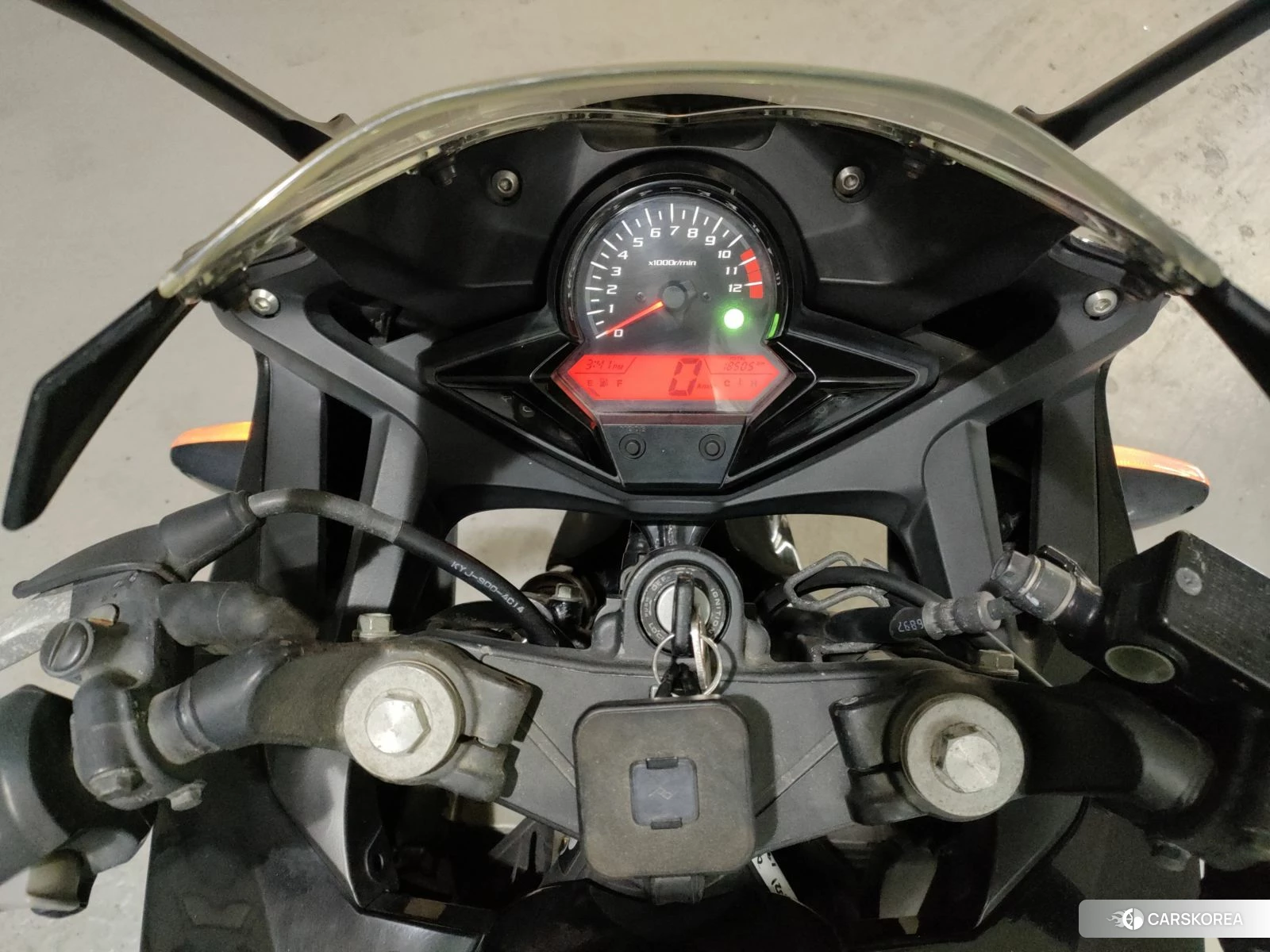 Проданный Honda CBR250R id 4207211 из Японии, фото 4