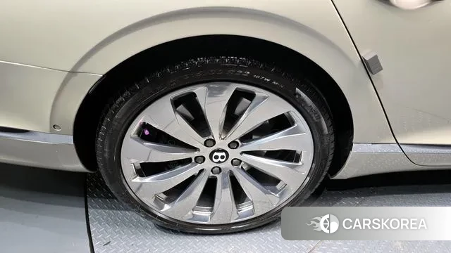 Bentley Flying Spur 3rd Generation id 3247465 из Кореи 15