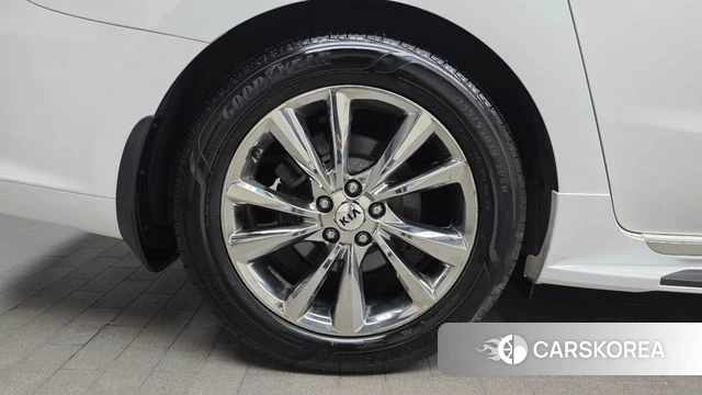 Kia The New Carnival id 4429981 из Кореи 28