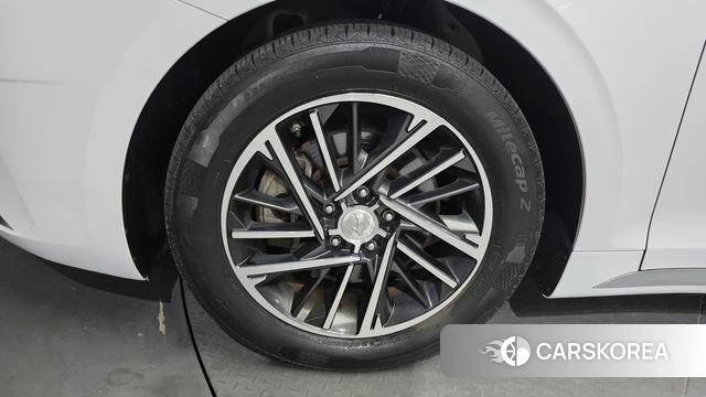 Hyundai The New Grandeur IG id 4410663 из Кореи 25