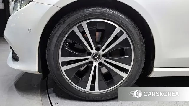 Mercedes-Benz E-Class W213 id 3598474 из Кореи 15