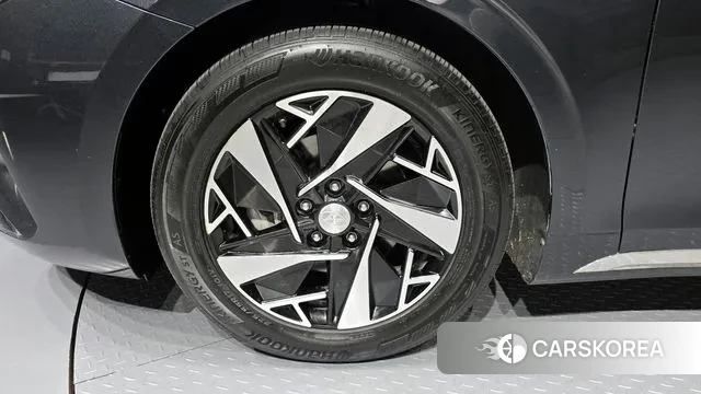 Hyundai The New Grandeur IG Hybrid id 3582105 из Кореи 15