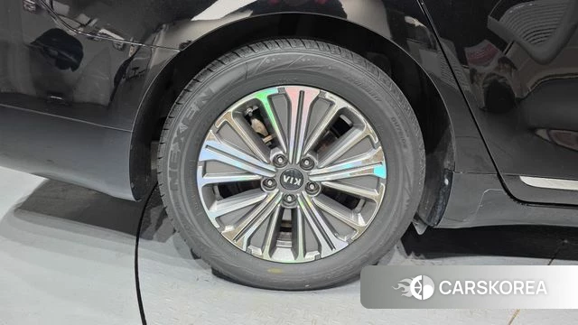 Kia K7 Premier Hybrid id 4637189 из Кореи 35