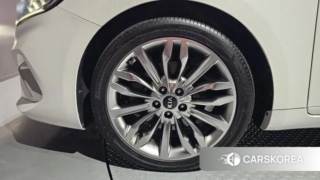 Kia K7 Premier id 3593049 из Кореи 15