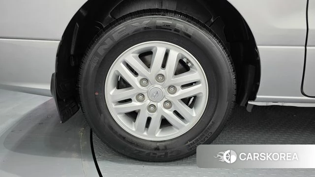 Hyundai The New Grand Starex id 3942606 из Кореи 15