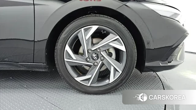 Hyundai The New Avante (CN7) id 3333554 из Кореи 15