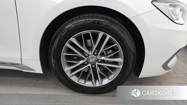 Hyundai Grandeur IG id 3820489 из Кореи 15
