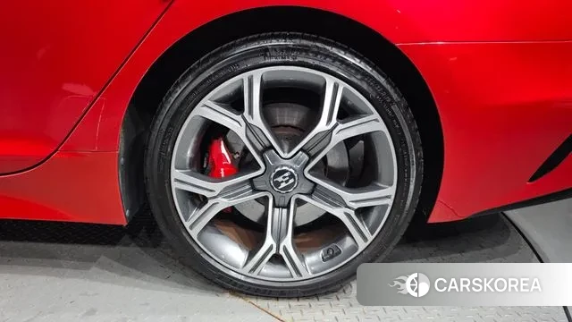 Kia Stinger id 3375080 из Кореи 15