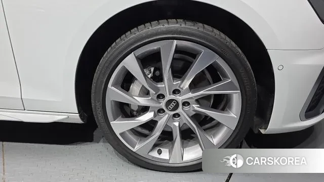 Audi A4 (B9) id 3492115 из Кореи 15