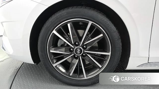 Hyundai The New Grandeur IG id 4551083 из Кореи 15