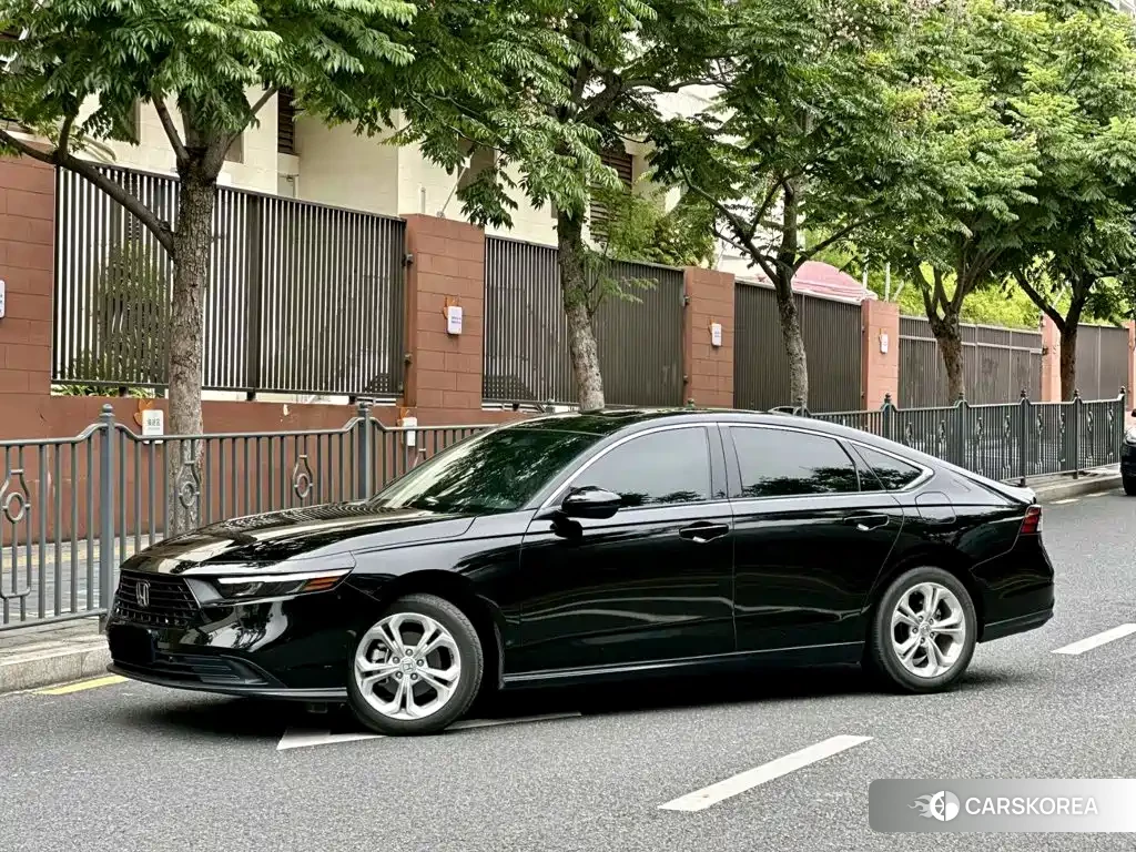 Honda Accord 2023 Черный из Китая, фото 5