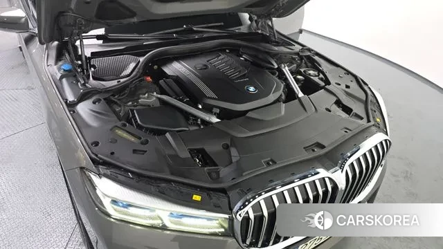 BMW 7 Series (G11) id 3646185 из Кореи 15