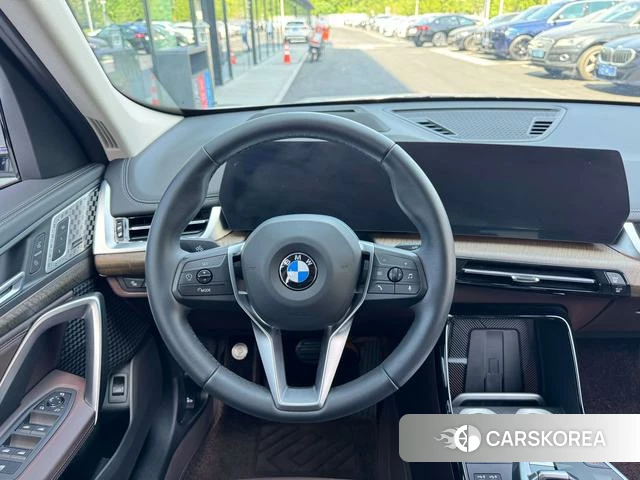 BMW X1 id 4300990 из Китая 9