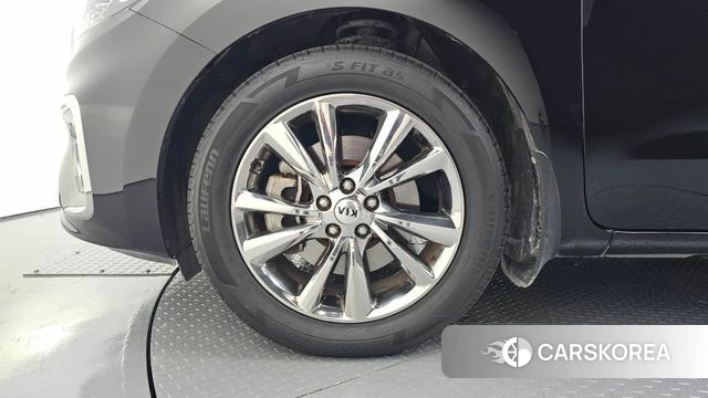 Kia The New Carnival id 4562757 из Кореи 15